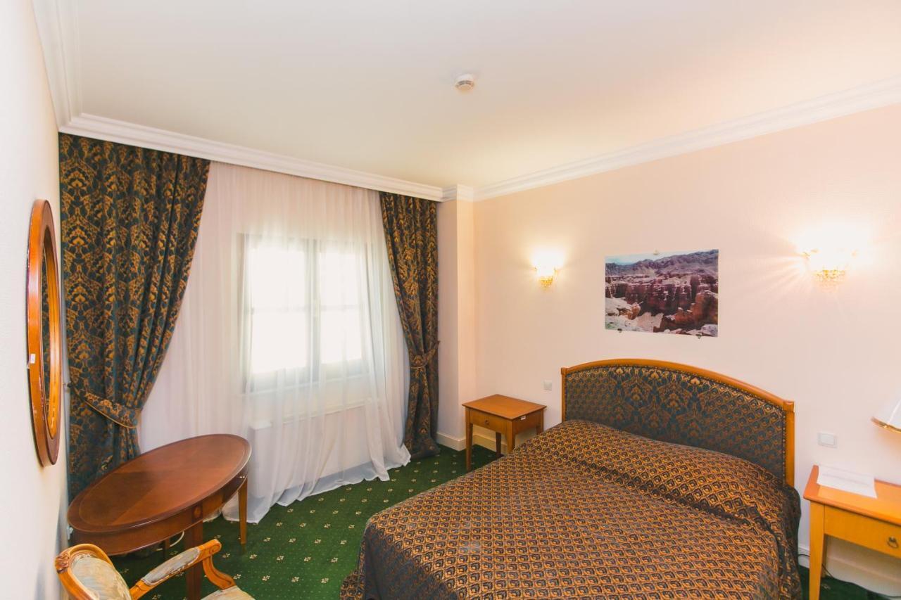 Hotel Акку à Astana Extérieur photo