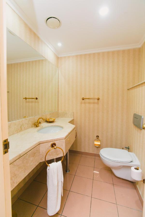 Hotel Акку à Astana Extérieur photo